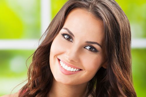 Brighten Your Spring With Teeth Whitening